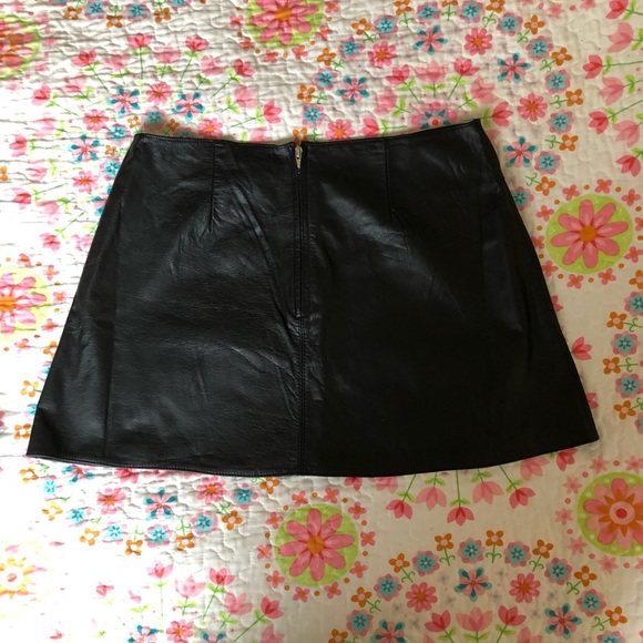 Leather Skirt - Picture 2 of 3